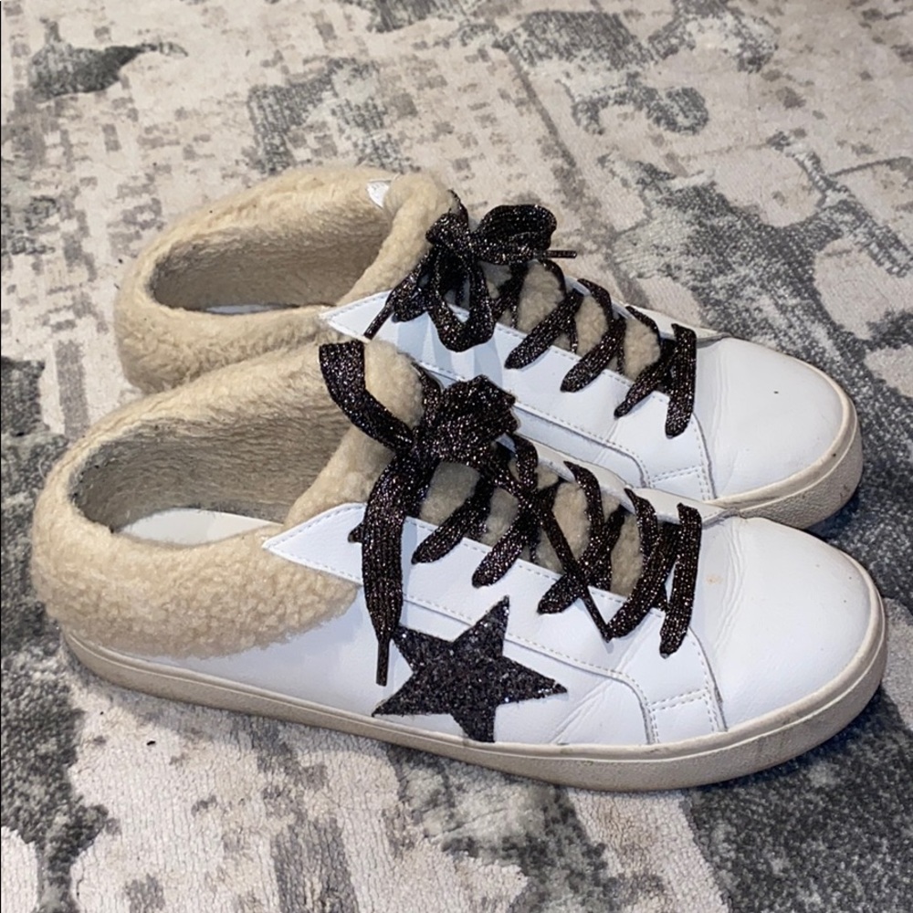 Steve Madden sneakers